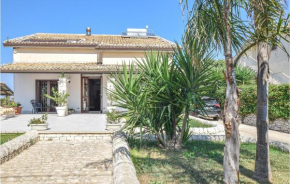 Отель Beautiful home in Ragusa with 3 Bedrooms, Рагуза